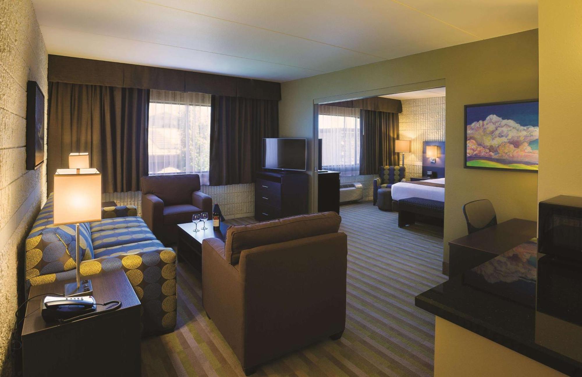 Best Western Plus University Inn Moscow Exterior photo